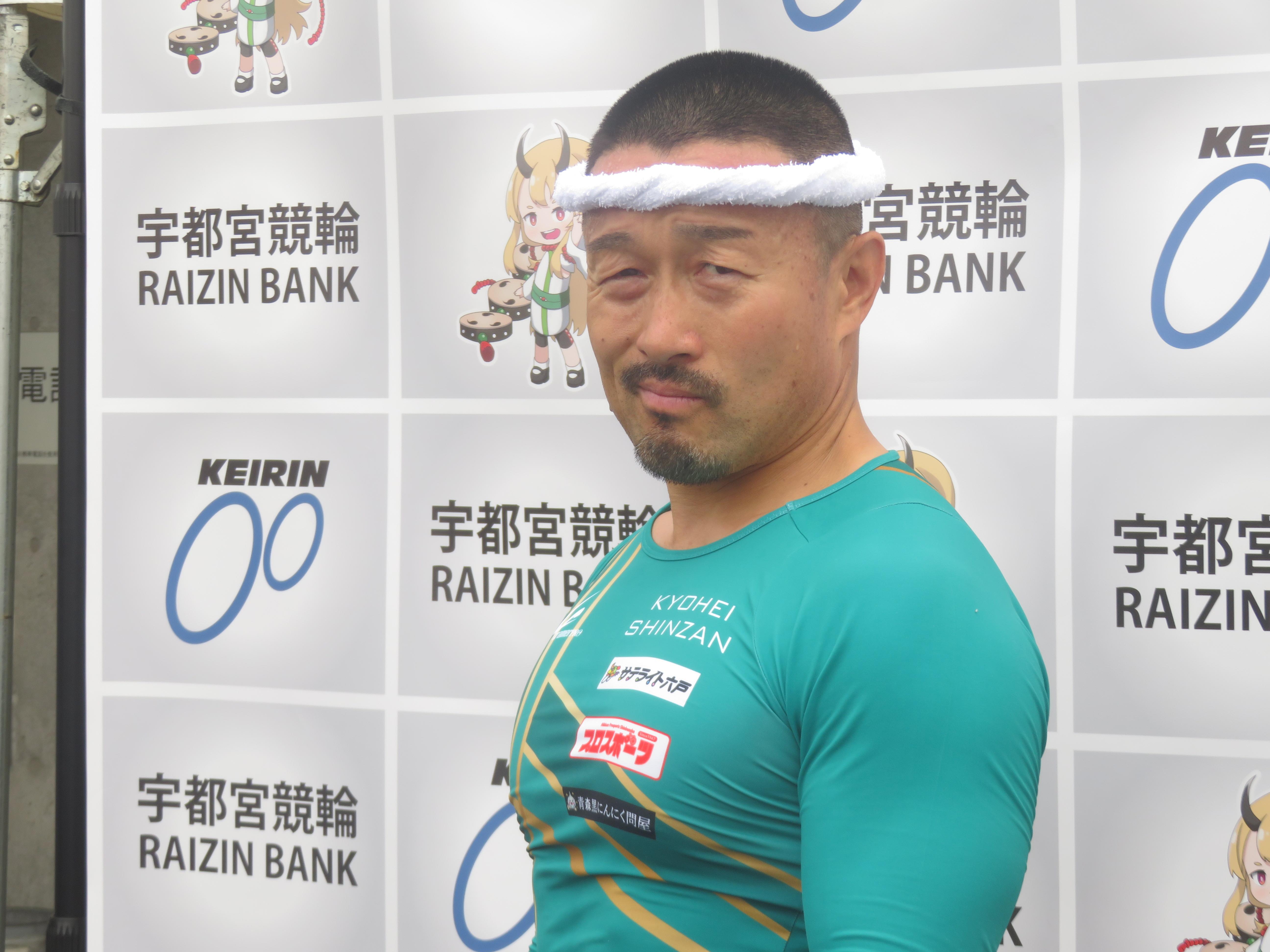 戦い終わって写真