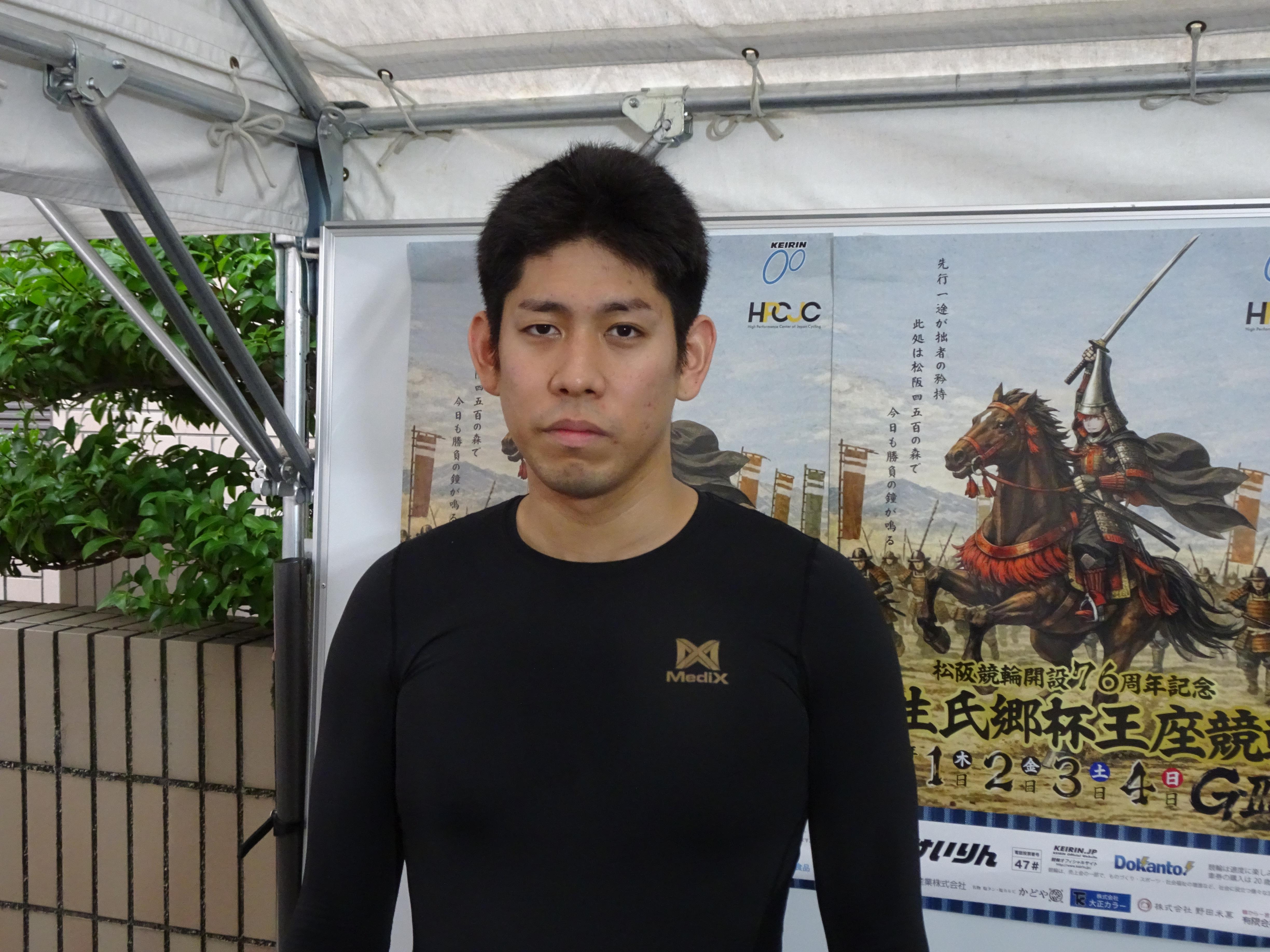 戦い終わって写真