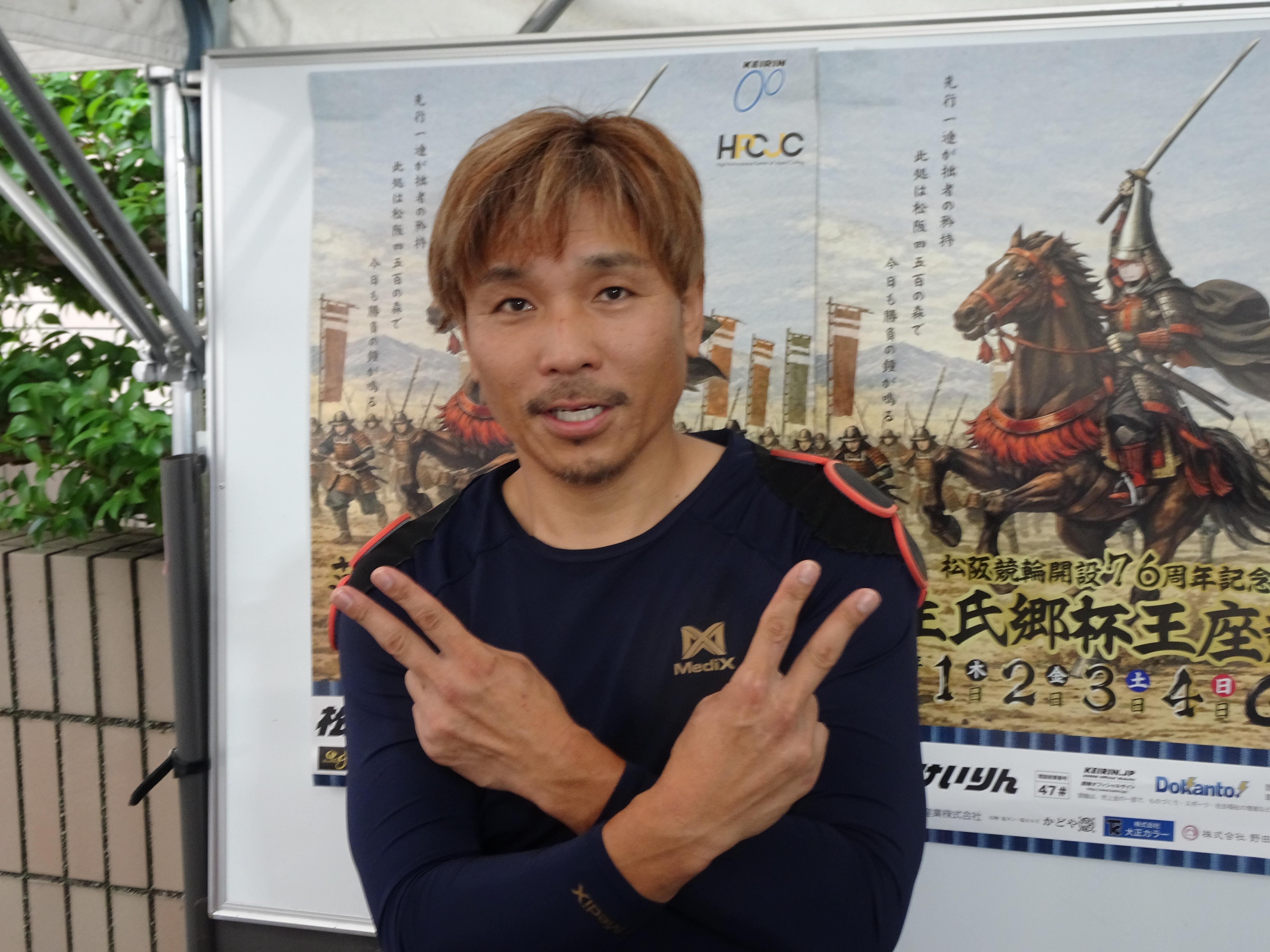 戦い終わって写真