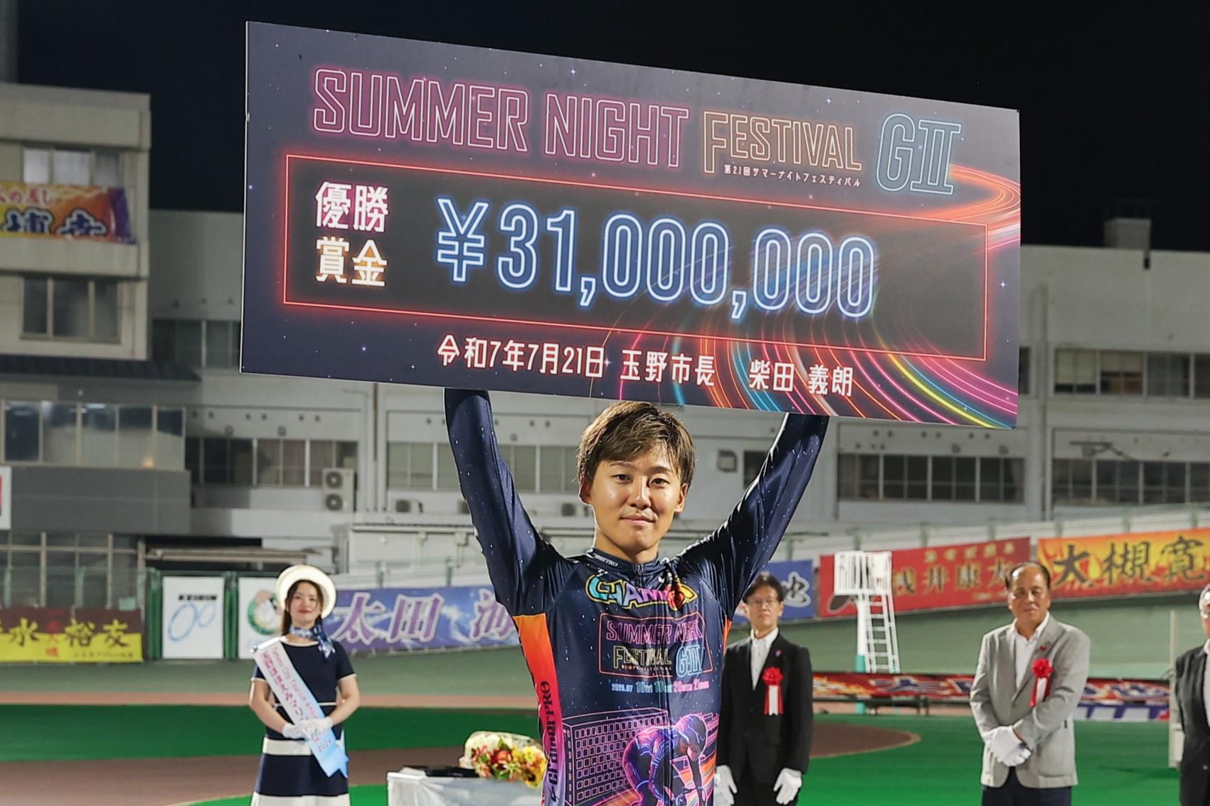 メダリストクラブ 競輪服 2014summer night festival 玉野競輪第21回サマーナイトフェスティバルGⅡナイター 岩本俊介