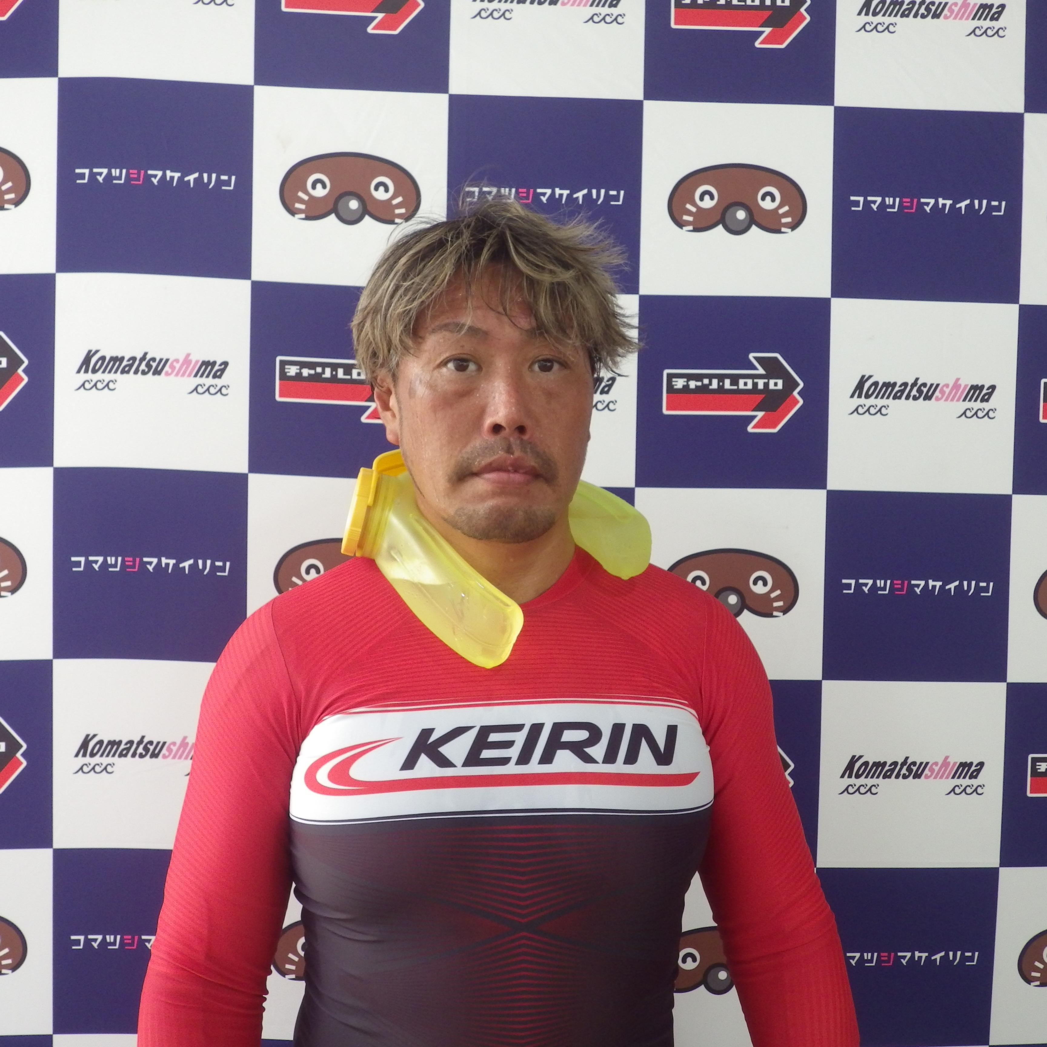 戦い終わって写真