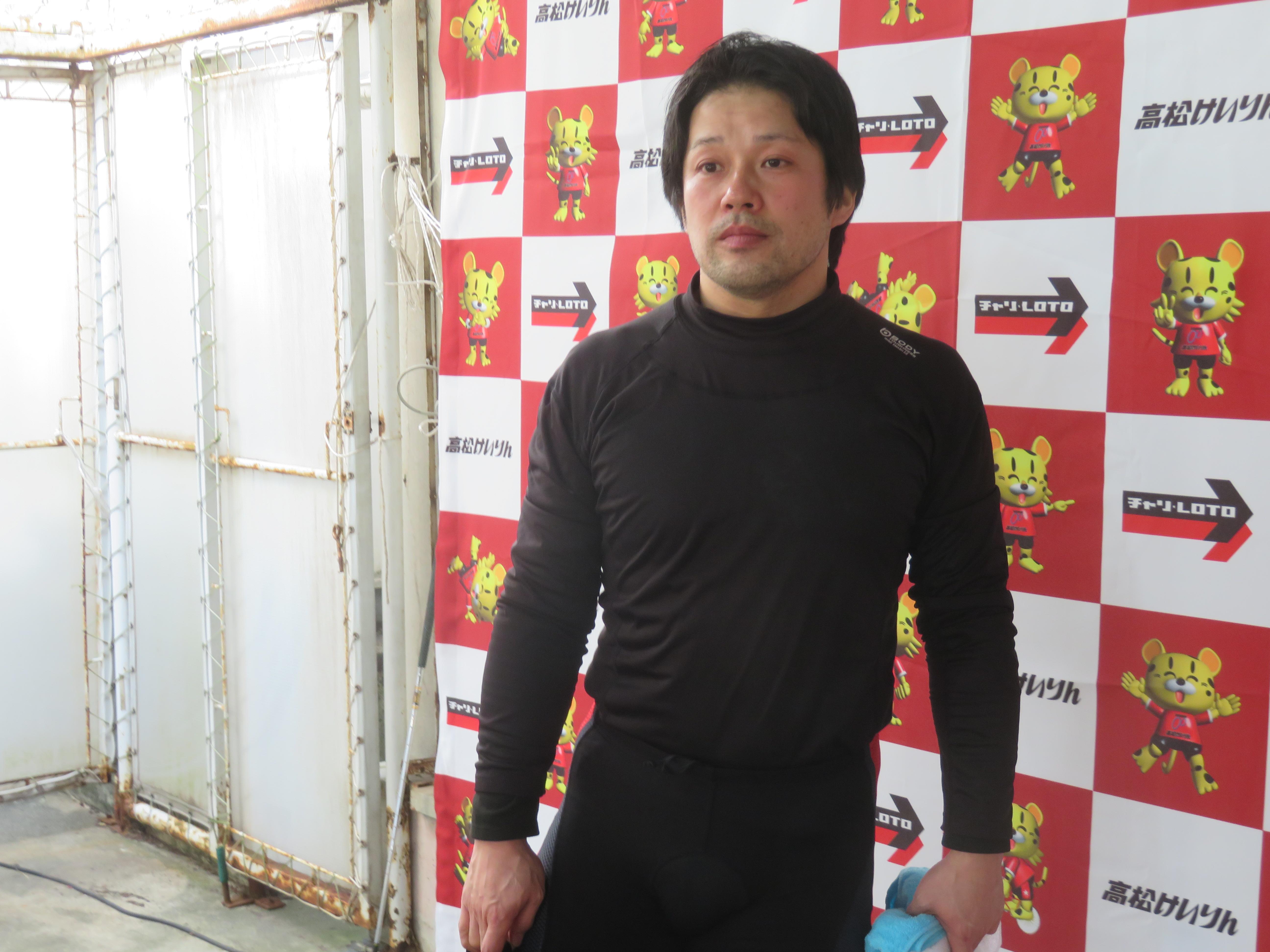戦い終わって写真